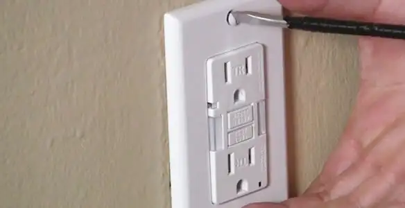 gfc outlets service securing and mounting ground fault circuit interrupter outlet by certified electricians in Stockton, CA